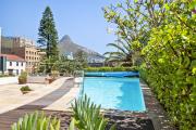 Atlantic Views Luxury 2-Bed with Pool in Sea Point