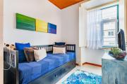 Chiado 1BR Flat - Lisbons Downtown