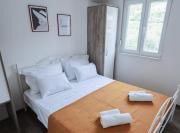 Top Kastel Novi