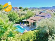 Beach Villa Fotini with private pool by DadoVillas