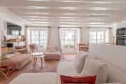 3 rooms, view on Paris roofs chic & cosy - 70 m2