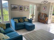 Bel F3 en centre-ville avec balcon et parking, proche cures - FR-1-703-196