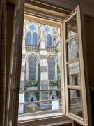 Studio parvis Cloitre Notre Dame