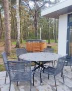 Natuurchalet Hellendoorn met Hottube!