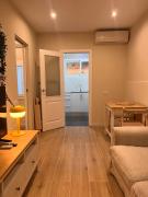 MAB1 - Apartamento a pie de calle con terraza privada