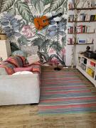 Bel appartement avec jardin Bel appartement avec jardin