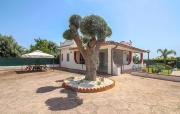 2 Bedroom Stunning Home In Siracusa