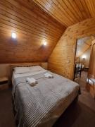 Gergeti wood -hut for 4 people