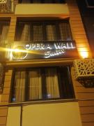 opera wall suite
