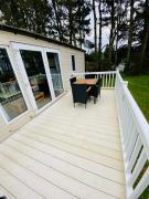 KRESYOW CARAVAN - Newquay Retreat with holiday park facilities on your doorstep