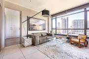 Contemporary unit in the Heart of the Sandton city