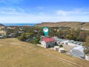 Valley Views - 11 Woodgate Road