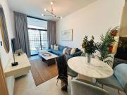 Comfy 1br In Al Jaddaf Balcony Parking