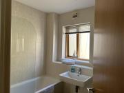 Apt - Sleeps 2 - Pets Ok - Parking