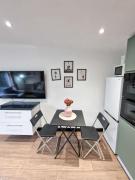 Kirkby Bungalow by City SuperHost Kirkby Bungalow by City SuperHost