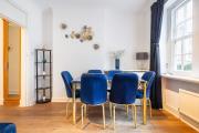 Elegant Three Bed Apt in The Heart of Marylebone
