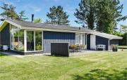 Three-Bedroom Holiday Home In Ebeltoft