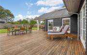 Lovely Home In Rødvig Stevns With Wifi