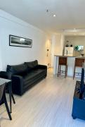 Flat em Copacabana com garagem e piscina