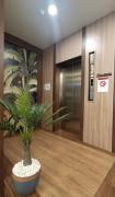 Top Tanah Merah