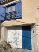 "LEchapée Belle" Maison de village climatisée de 45m2 à proximité de Carcassonne,1 chbre à létage vue panoramique sur les pyrénées, cuisine équipée,1Salon,1 sdb, Wifi, Parking gratuit, Netflix,Canal sat, Fauteuil massant