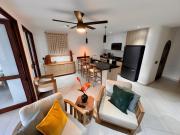 Modern condo in Selva Romantica, in heart of Zona Romantica