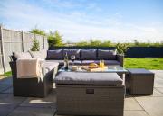 4x Bed Luxurious Home With a View