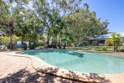 Bay Parklands 6, 2 Gowrie Ave - pool, Wi-Fi family holiday
