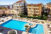 Residence with swimming-pool in Alghero just 150 mt from the beach