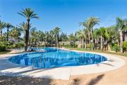 Apt with pool Marbella by Costarentals - Ref M51