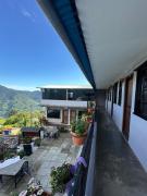 Meshrom Guest House and Restaurant