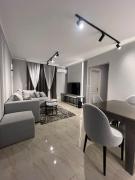 Charming, Hotel Apt Near Attractions