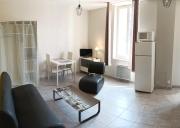 "Doux Refuge"-Meublé de Tourisme 3 étoiles -Résidence "Les Logis de Béziers"-Garage optionnel-Cœur de ville-Plages à 16km !