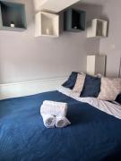 Tiny Studio Universitate