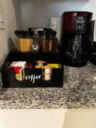 Upper Scale and Cozy Apart in the Heart of Escalon