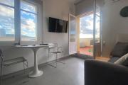 Top Studio with Terrace