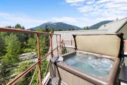 Alpenglow Lodge Two Bedroom Apartment with Private Hot Tub by MVA