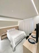 Flat com Jacuzzi Privativa a 50m do mar