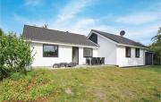 Four-Bedroom Holiday Home In Ebeltoft