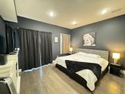 Stunning NYC rooftop views minutes away from NYC 2 bedroom 2 bath