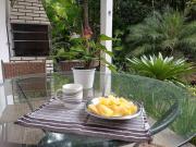 Kitnet em meio a natureza