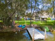 Blue Haven Gypsy Paradise - 3 bedroom cosy waterfront cottage on Central Coast