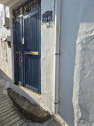 Seongbuk Castle Suites 5 Bedroom, castle-wall view,