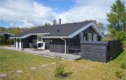 Nice Home In Glesborg With Sauna