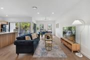 Top Capalaba