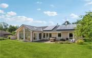 3 Bedroom Lovely Home In Græsted