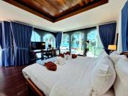 Top Nai Thon Beach