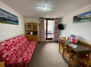 Vars les Claux studio 4 pl à 50 m du télécabine, esf, commerces et pharmacie