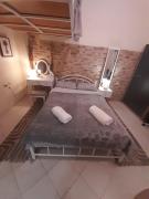 Minimal Studio. Minimal Studio.