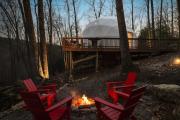 Glamping Dome w Hot Tub Fire Pit & River Access
